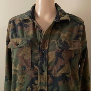 Vans Off The Wall Fleece Camouflage Shirt Jacket, men’s small